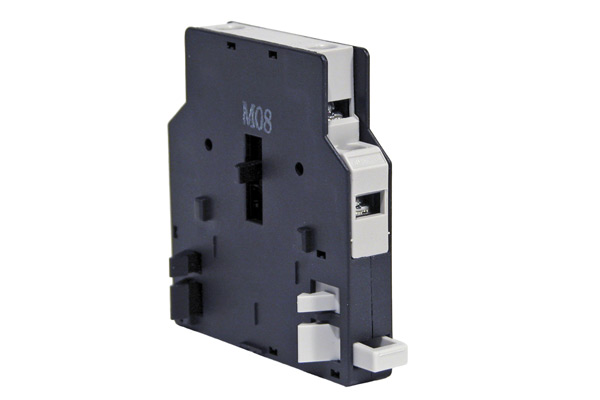 [yc9zcna111sr] YC9Z-CNA111SR